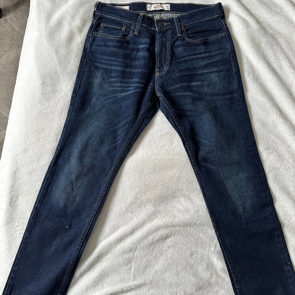 Hollister Dark Wash Jeans